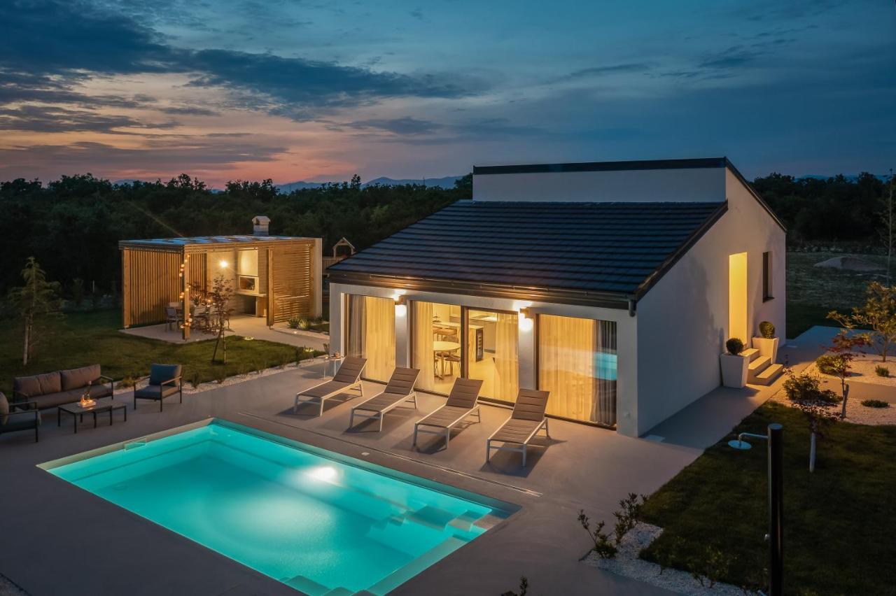 Bandelli Villas Oklaj Exterior photo